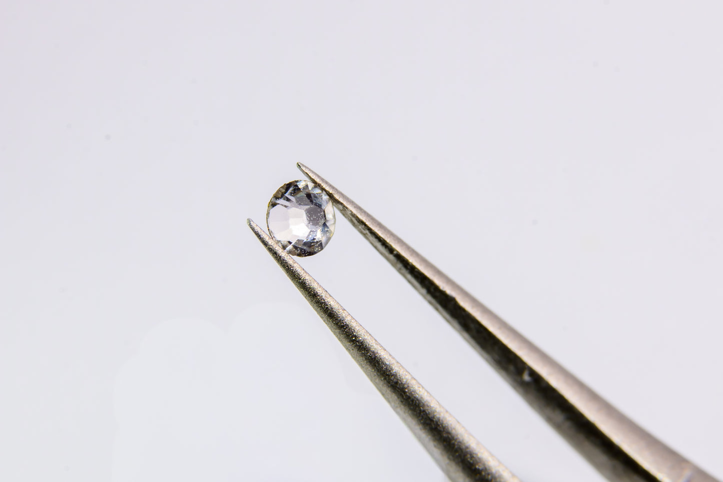 Okrągłe diamenciki Swarovski Srebrne 100 sztuk