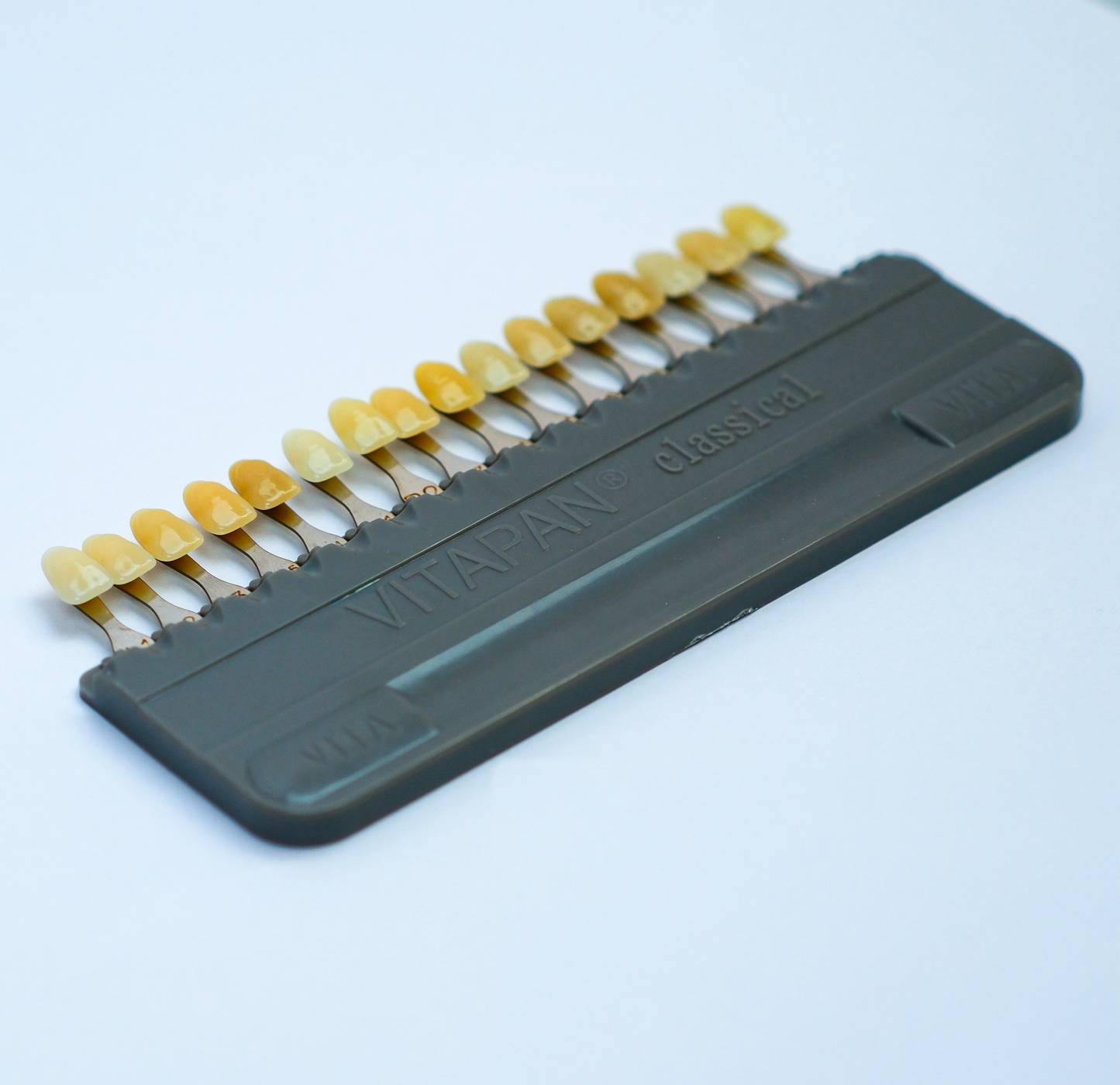 Kompletny zestaw do wykonywania wybielania zębów ze szkoleniem i certyfikacją